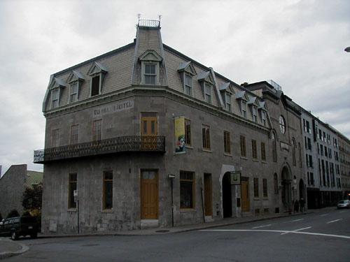 Sir George-Étienne Cartier's House, Parks Canada / La maison de Sir George-Étienne Cartier, Parcs Canada